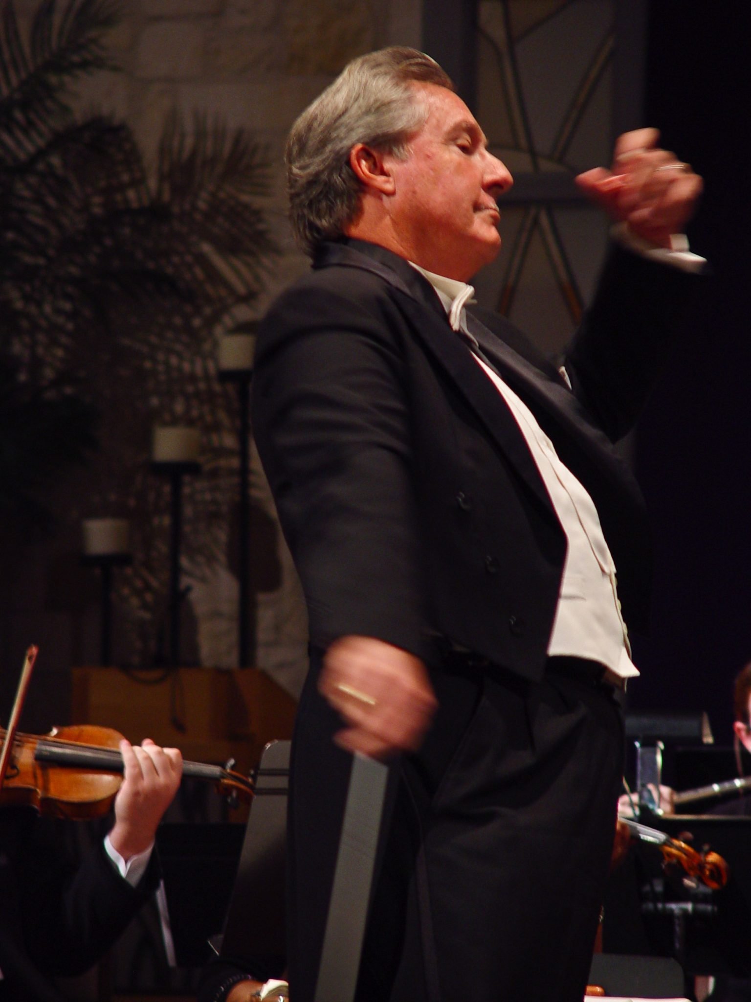 Symphony Nr. 2, "Sinfonia da Requiem" - David Whitwell